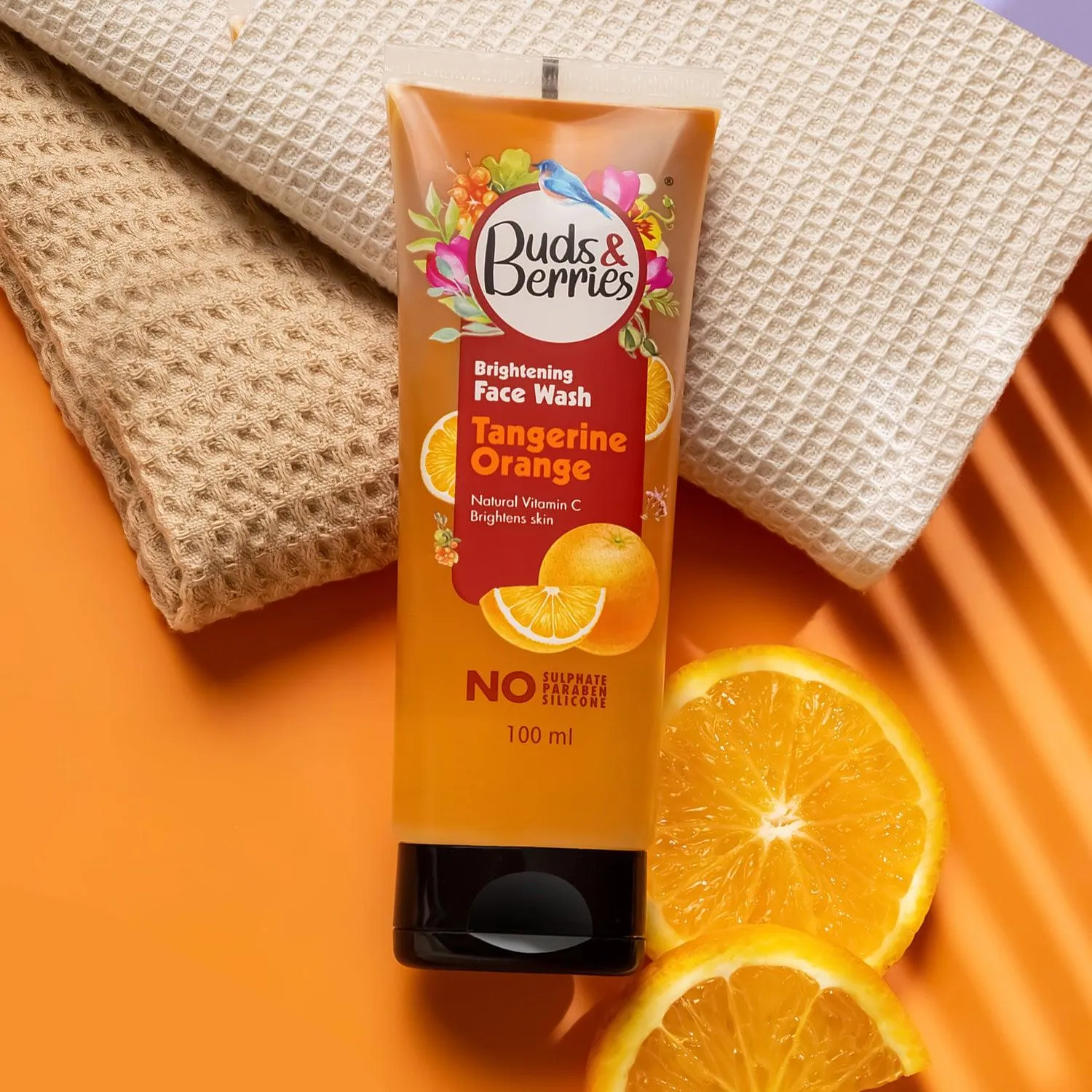 Brightening Tangerine Orange Face Wash With Natural Vitamin C for Glowing Skin | pH Balanced Gentle Facewash | No Sulphate, No Paraben (100 ml)
