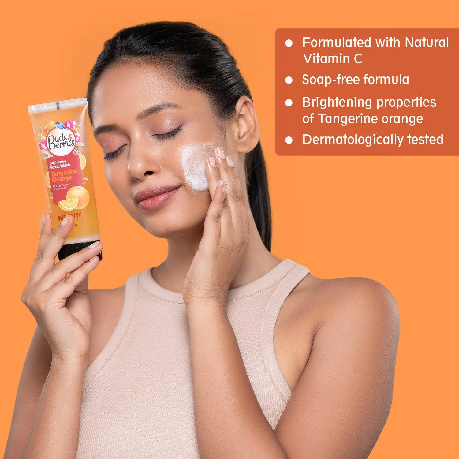 Brightening Tangerine Orange Face Wash With Natural Vitamin C for Glowing Skin | pH Balanced Gentle Facewash | No Sulphate, No Paraben (100 ml)